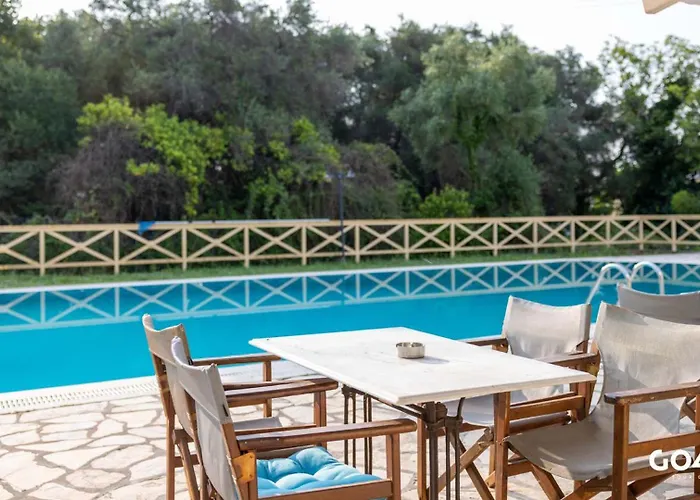 Konstantinos Pool Apartments By Go4Sea