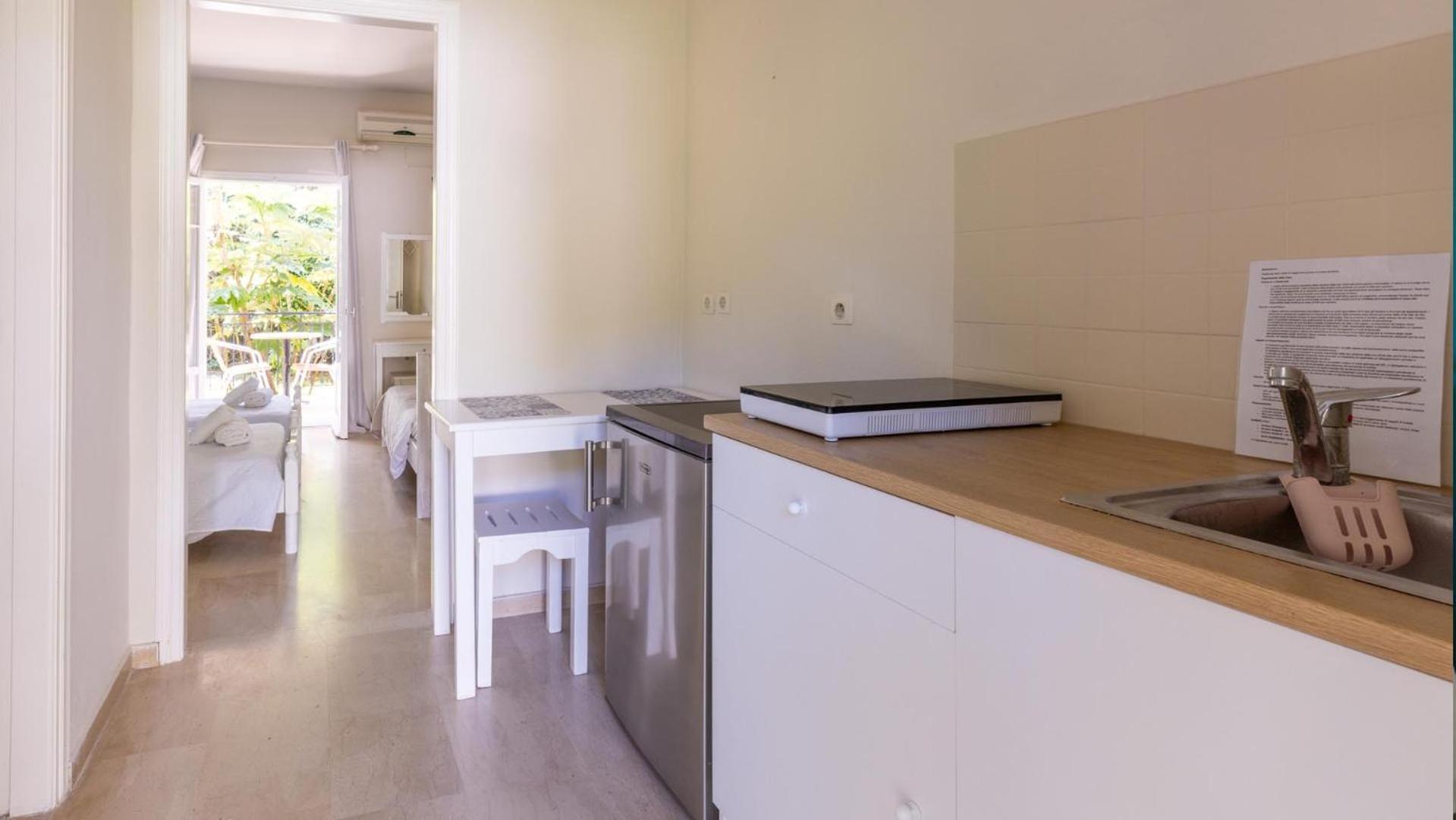 Konstantinos Pool By Go4sea Apartment Ipsos